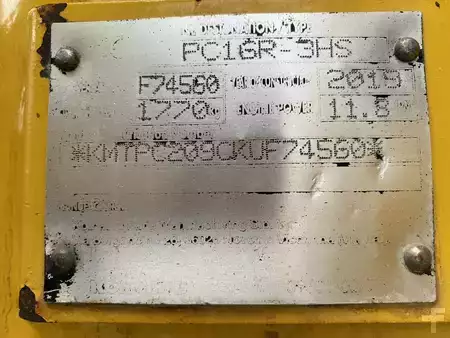 Mini excavators 2019 Komatsu PC16R-3HS (10)