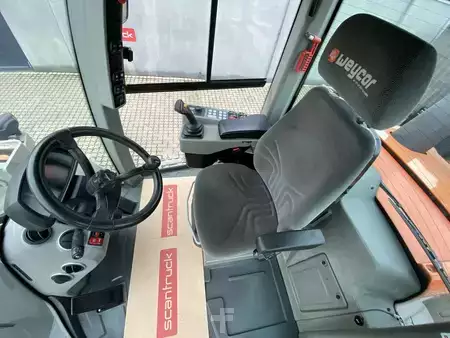 Kolové nakladače 2020 weycor AR620 (3)