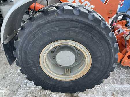 Kerekes rakodó 2022 weycor AR640 (6)