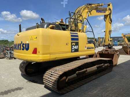 Komatsu PC240LC-10