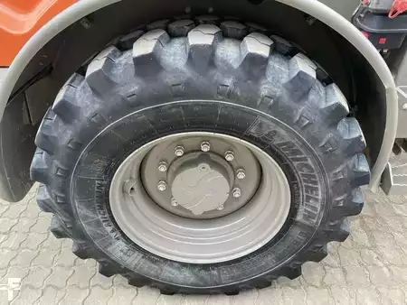 Kerekes rakodó 2023 weycor AR550 HS (7)