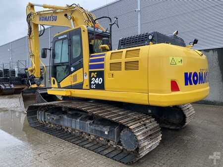 Outro 2022 Komatsu PC240LC-11EO (2)