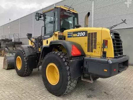 Radlader 2015 Komatsu WA200-7 (2)