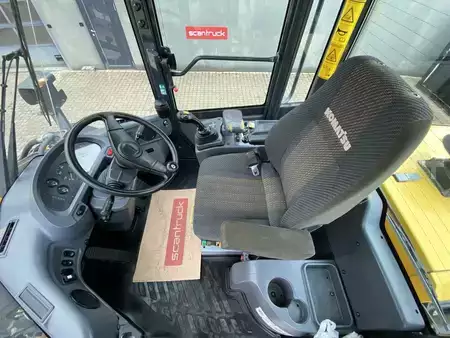 Radlader 2015 Komatsu WA200-7 (3)