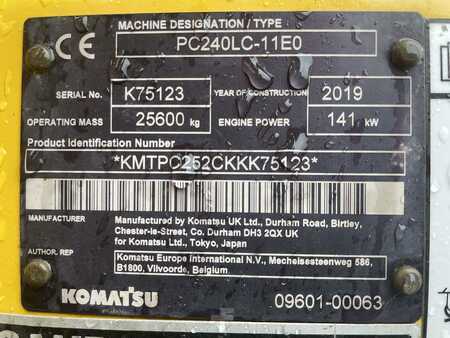 Komatsu PC240LC-11EO