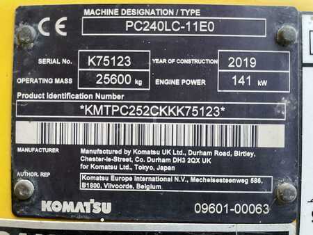 Komatsu PC240LC-11EO