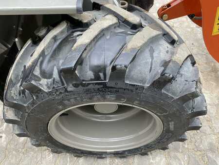 Outro 2023 weycor AR320 Cab (6)