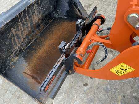 Outro 2023 weycor AR320 Cab (9)