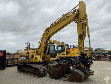 Komatsu HB215LC-2