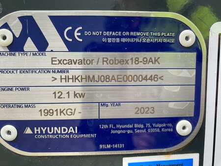 Hyundai R18-9AK