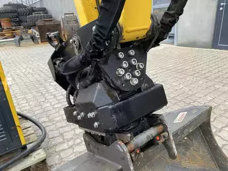 Mini Escavatori 2024 Komatsu PC33E-6 (10)