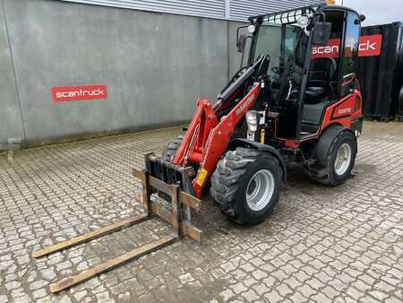 Sonstige 2021 Manitou MLA 3-25H CAB (1)