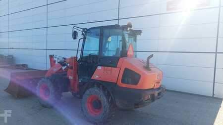Autres 2017 Kubota R085 (2)