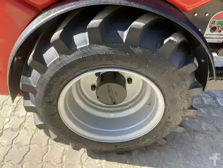 Cargadoras de ruedas 2023 Manitou MLA 4-50H-C CAB ST5 (7)