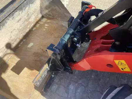 Cargadoras de ruedas 2023 Manitou MLA 4-50H-C CAB ST5 (9)