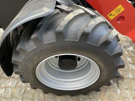 Miscelaneo 2024 Manitou MLA 5-50H 4P ST5 (6)