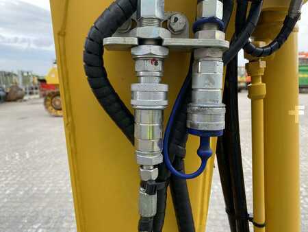 Minikaivinkoneet 2023 Komatsu PC24MR-5 (11)