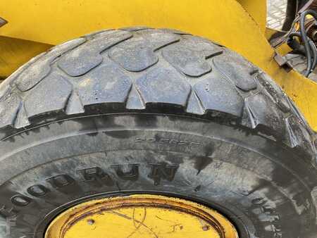Egyéb 1998 Komatsu WA270-3 (7)