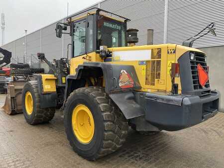 Komatsu WA320PZ-6