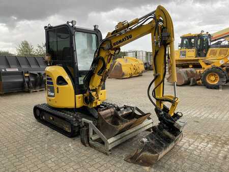 Komatsu PC26MR-5