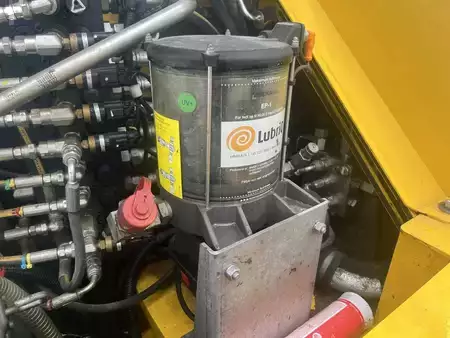 Minibagry 2020 Komatsu PC80MR-5 (9)