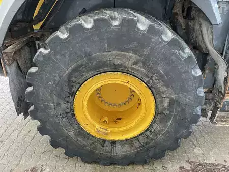 Pyöräkuormaajat 2020 Komatsu WA475-10EO (7)