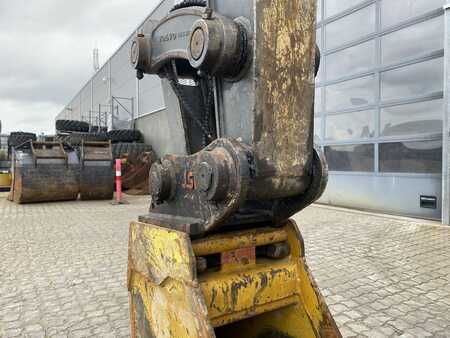 Mini pelle 2015 Volvo ECR88 (11)