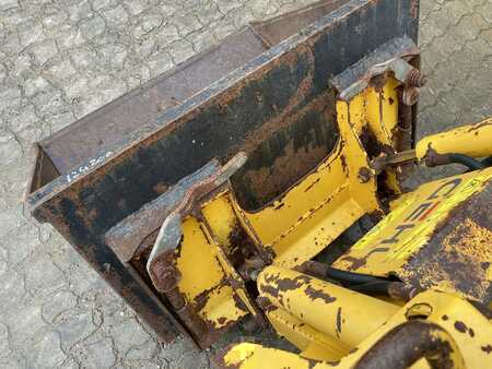 Overige 2003 Gehl SL1650 (10)