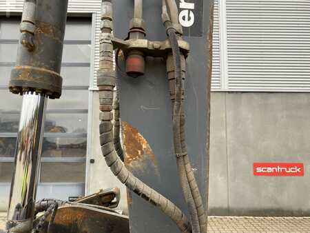 Lánctalpas kotrógép 2014 Terex TC125 (9)