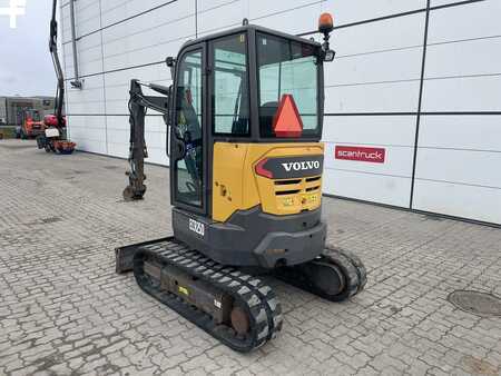 Egyéb 2015 Volvo ECR25 (2)