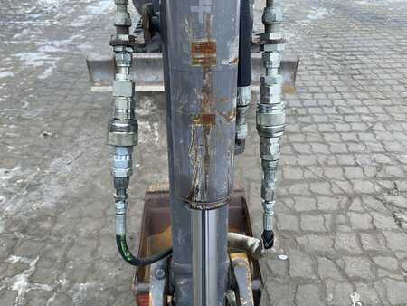 Mini-koparki 2015 Volvo EC20C (6)