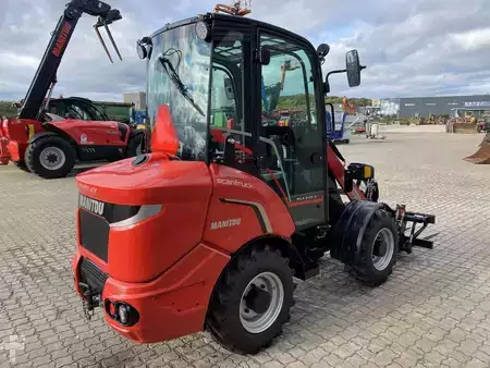 Hjullaster 2024 Manitou MLA 3-25H CAB (4)