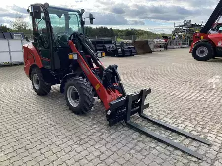 Hjullaster 2024 Manitou MLA 3-25H CAB (5)