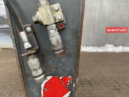 Mini pelle 2015 Volvo ECR88D (9)