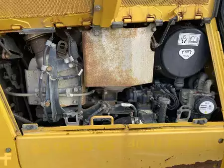 Telaketjupuskutraktorit 2020 Komatsu D65PXI-18EO (8)