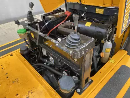 Dampry  2022 Thwaites 3 ton (8)