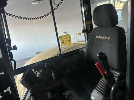 Minigraver 2018 Komatsu PC80MR-5 (3)