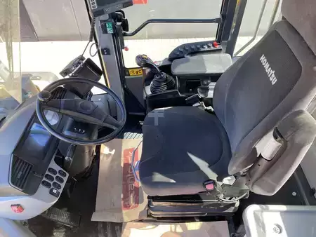 Radlader 2015 Komatsu WA380-7 (3)