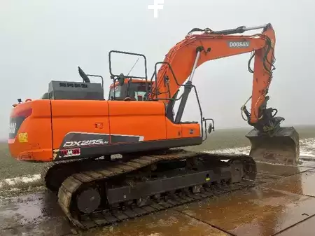 Escavatori cingolati 2019 Doosan DX255LC-5 (2)