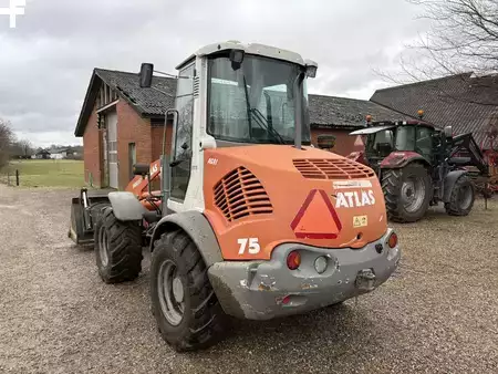 Chargeuse sur pneus 2012 weycor AR75 HS Agri (2)