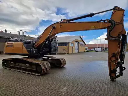 Pelles sur chenilles 2020 Case CX300D (2)