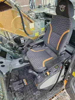 Pelles sur chenilles 2020 Case CX300D (3)