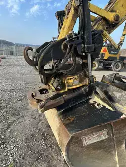 Lánctalpas kotrógép 2021 Komatsu PC240LC-11EO (7)