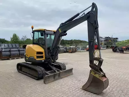 Minibagry 2015 Volvo ECR50 (5)