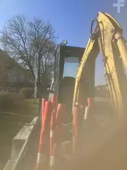 Minibagry 2019 Komatsu PC16R-3HS PROP (3)