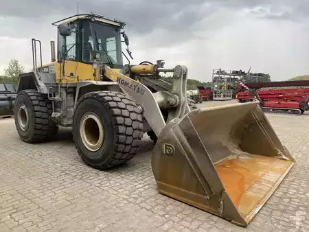 Pyöräkuormaajat 2005 Komatsu WA380-5 (5)