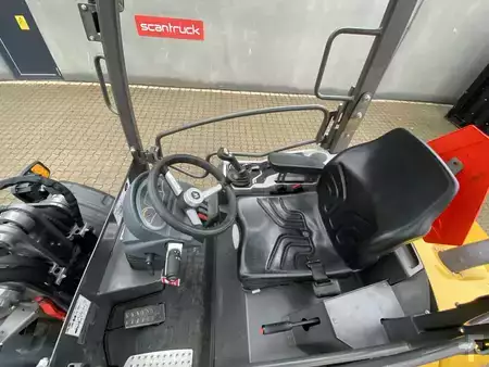 Chargeuse sur pneus 2024 Mecalac MLC 6+ (3)