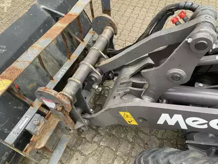 Chargeuse sur pneus 2024 Mecalac MLC 6+ (9)
