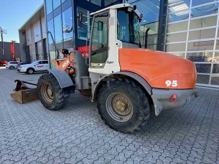 Sonstige 2010 Atlas AR95 (2)