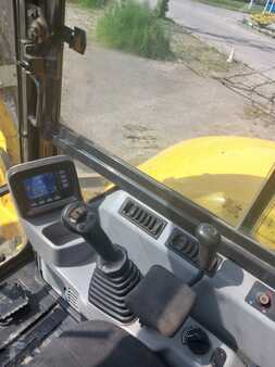 Escavadora de rastos 2019 Komatsu PC80MR-5 (12)